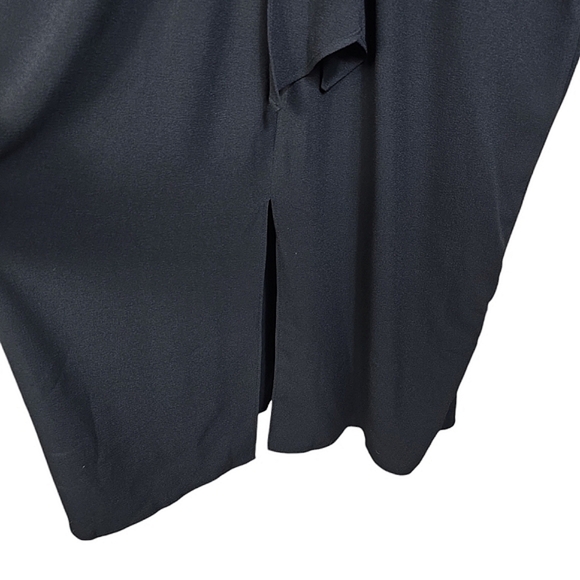 ASOS Design Curve Black Batwing Tie-Front Crepe Midi Dress - Picture 5 of 9